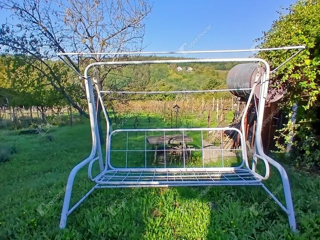 Eladó telek Csatár 2078 nm