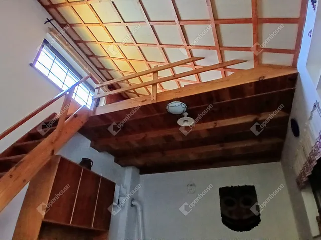 Eladó telek Csatár 2078 nm