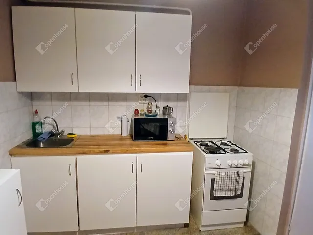 Eladó lakás Zalaegerszeg, Landorhegy 38 nm