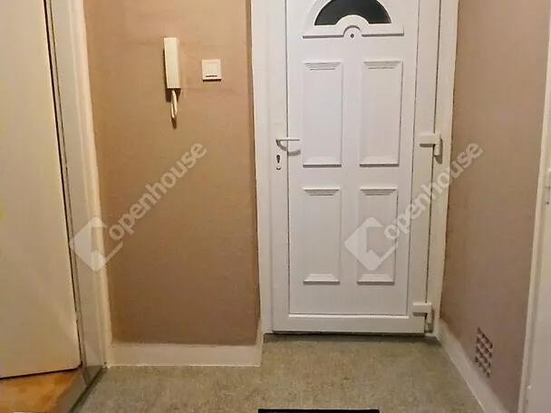 Eladó lakás Zalaegerszeg, Landorhegy 38 nm