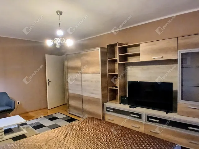 Eladó lakás Zalaegerszeg, Landorhegy 38 nm