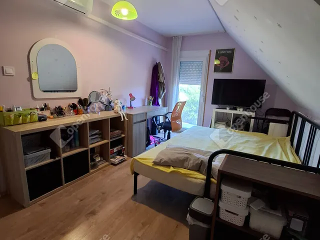 Eladó ház Csatár 186 nm