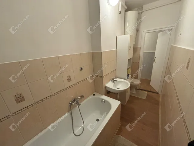 Eladó lakás Zalaegerszeg, Landorhegy 49 nm