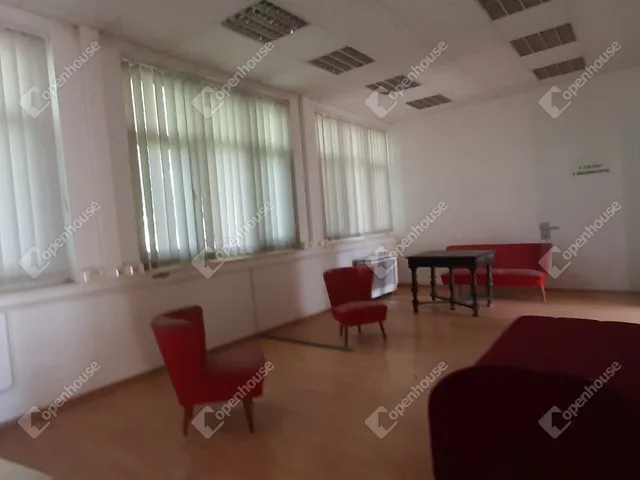 Eladó kereskedelmi és ipari ingatlan Lenti 2150 nm
