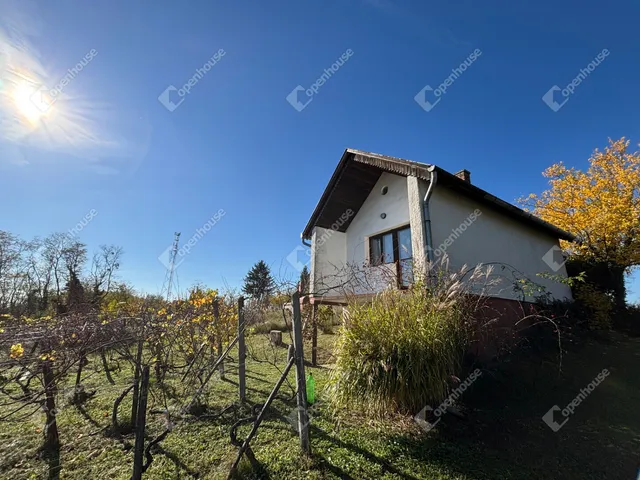 Eladó telek Pethőhenye 2352 nm