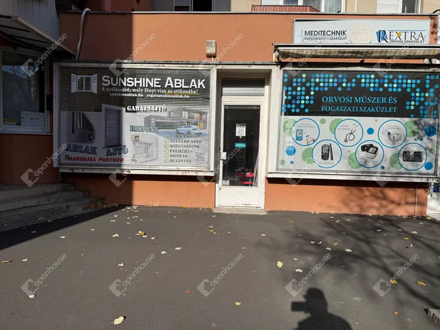 Kiadó kereskedelmi és ipari ingatlan Zalaegerszeg, Belváros 47 nm