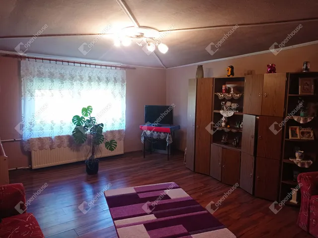 Eladó ház Olaszfa 81 nm