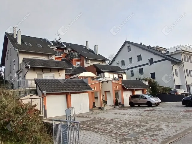 Eladó lakás Teskánd 63 nm