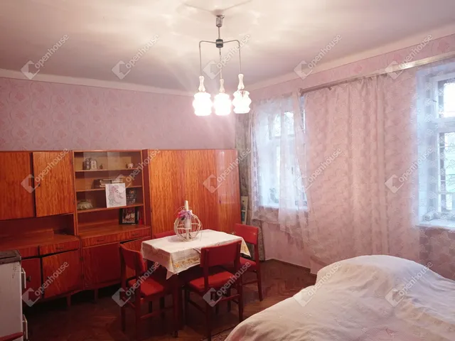 Eladó ház Halastó 99 nm