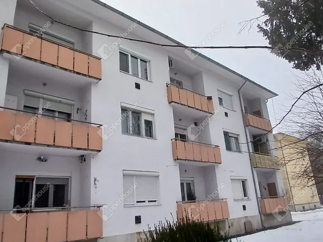 Eladó lakás Zalaegerszeg, Kertváros 59 nm