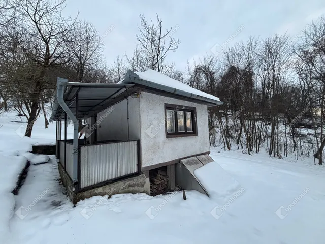 Eladó telek Páka 3519 nm