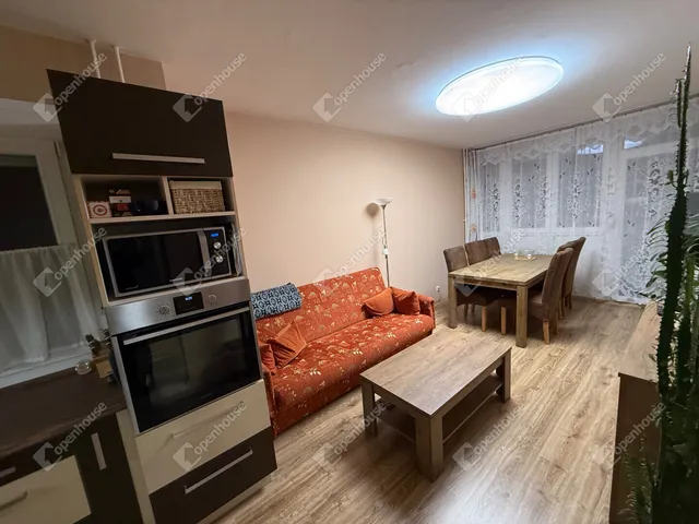 Eladó lakás Zalaegerszeg, Landorhegy 75 nm