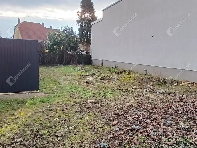 Eladó telek Zalaegerszeg, Belváros 426 nm