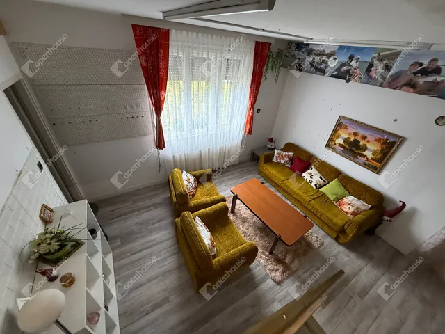 Eladó ház Pacsa 200 nm