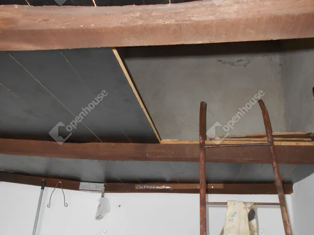 Eladó garázs Zalaegerszeg, Belváros 14 nm