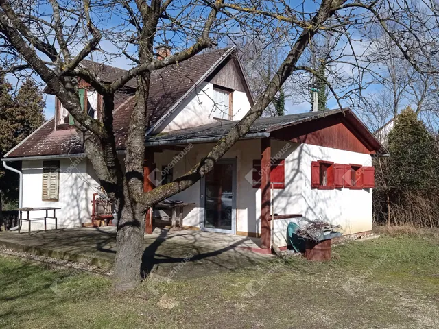 Eladó telek Söjtör 1920 nm