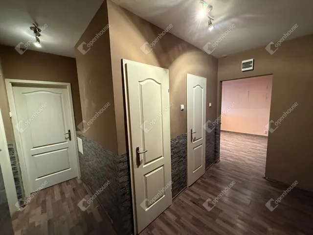 Eladó lakás Zalaegerszeg, Landorhegy 57 nm