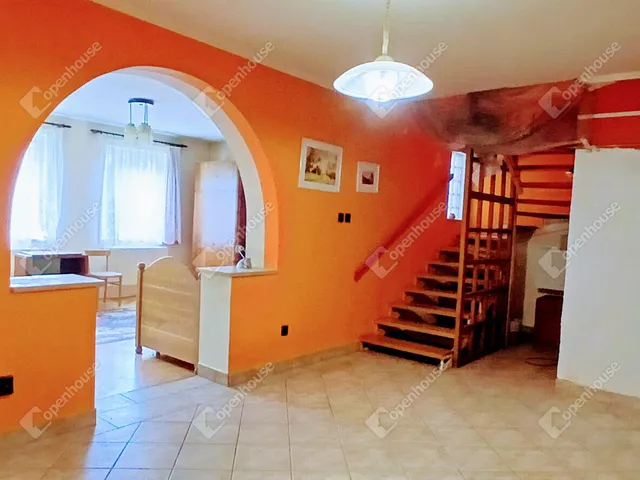 Eladó ház Lenti 221 nm