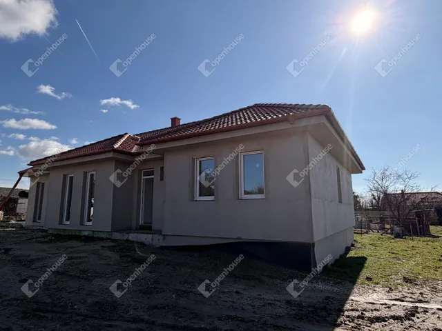 Eladó ház Gyenesdiás 130 nm