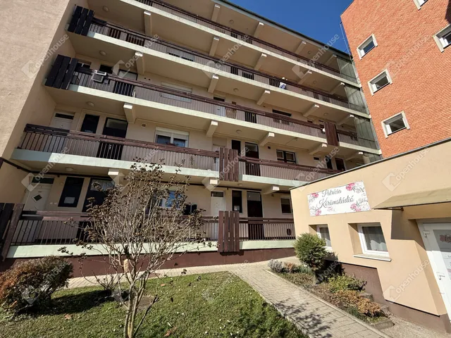 Eladó lakás Zalaegerszeg, Kertváros 52 nm