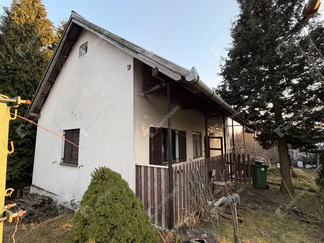 Eladó telek Gellénháza 3230 nm