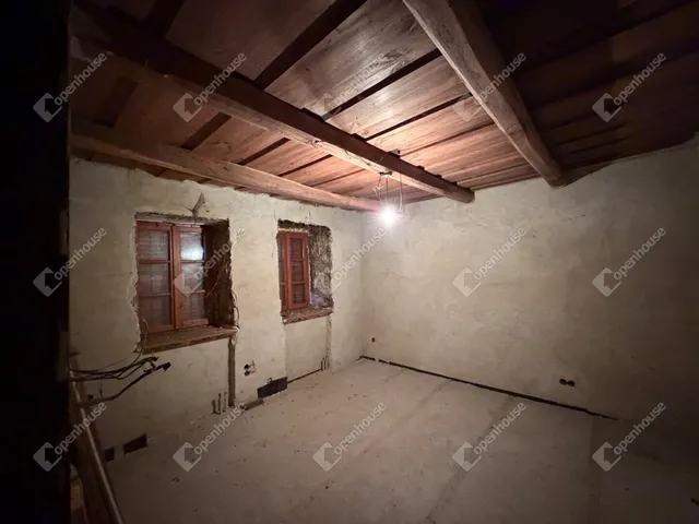 Eladó ház Kiskutas 97 nm