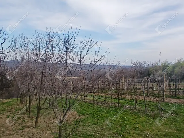 Eladó telek Bocfölde 4022 nm