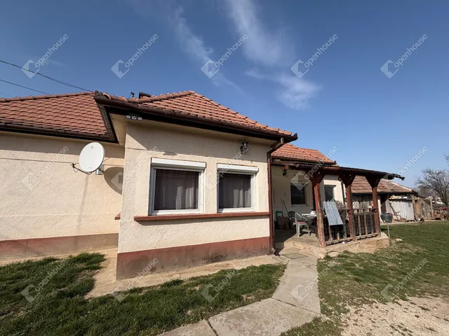 Eladó ház Sármellék 67 nm