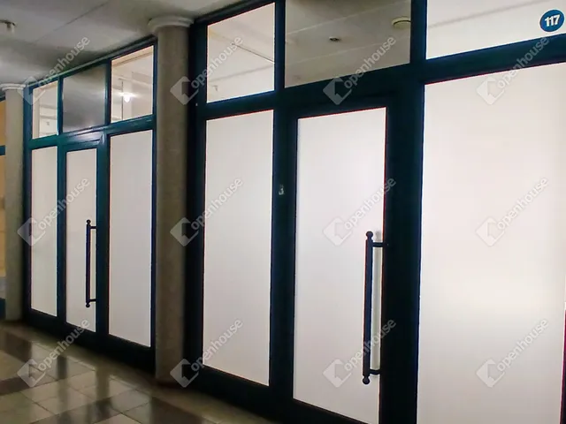 Eladó kereskedelmi és ipari ingatlan Zalaegerszeg, Belváros 73 nm