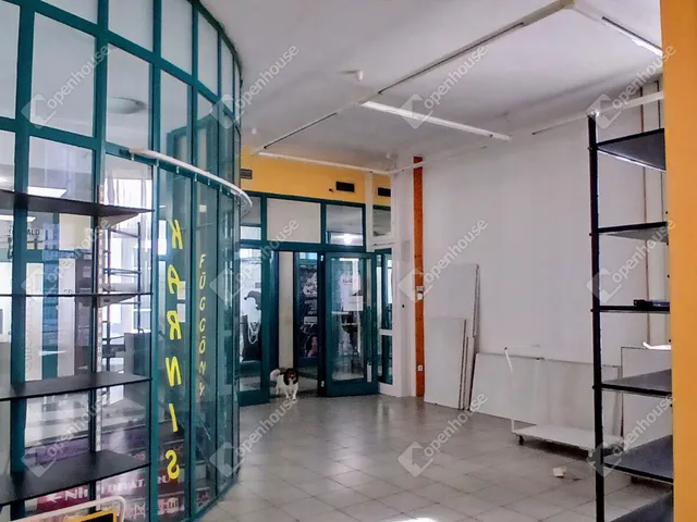 Eladó kereskedelmi és ipari ingatlan Zalaegerszeg, Belváros 34 nm