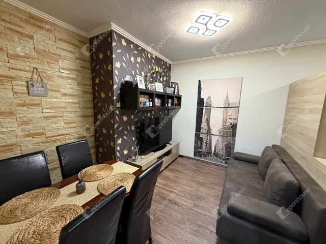 Eladó lakás Zalaegerszeg, Landorhegy 42 nm