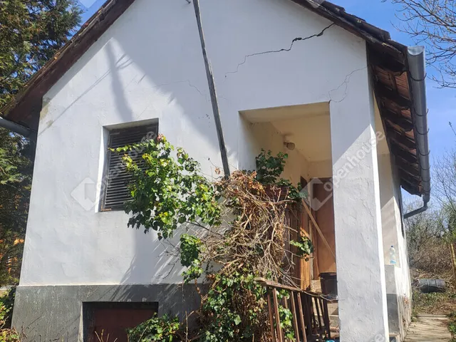 Eladó telek Nádasd 1561 nm