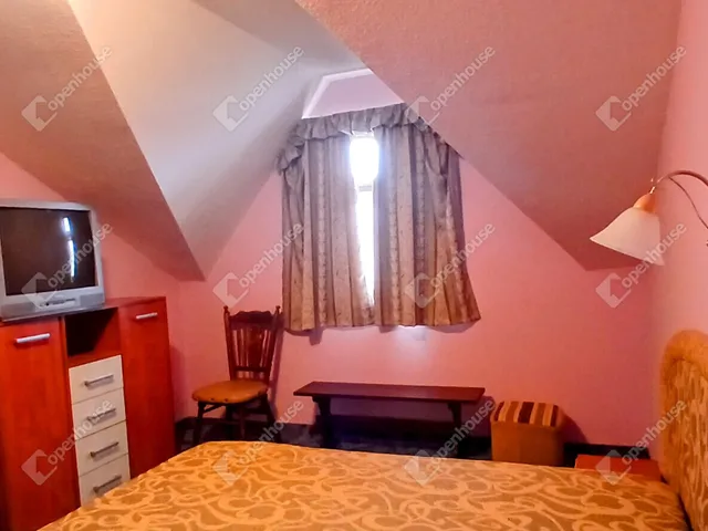 Eladó lakás Galambok 650 nm