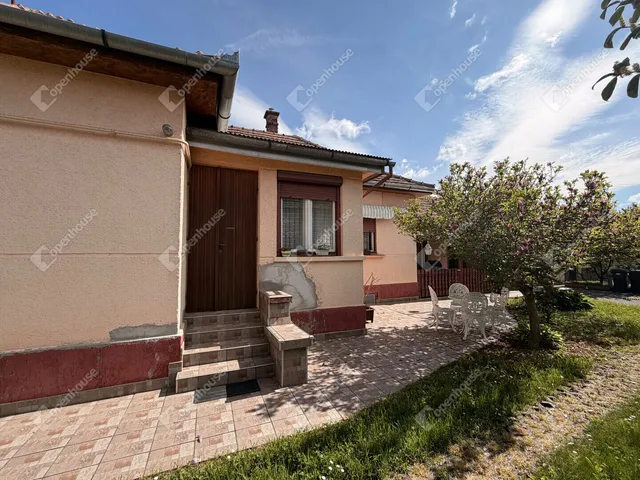 Eladó ház Lenti 111 nm