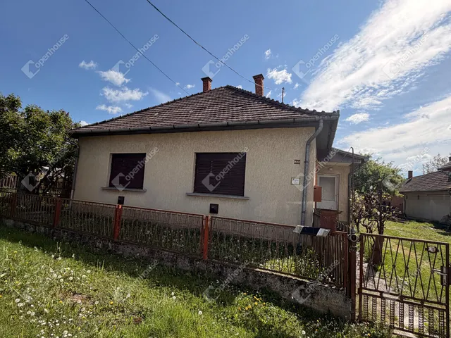 Eladó ház Lenti 99 nm