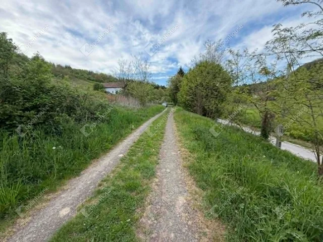 Eladó telek Csatár 1542 nm