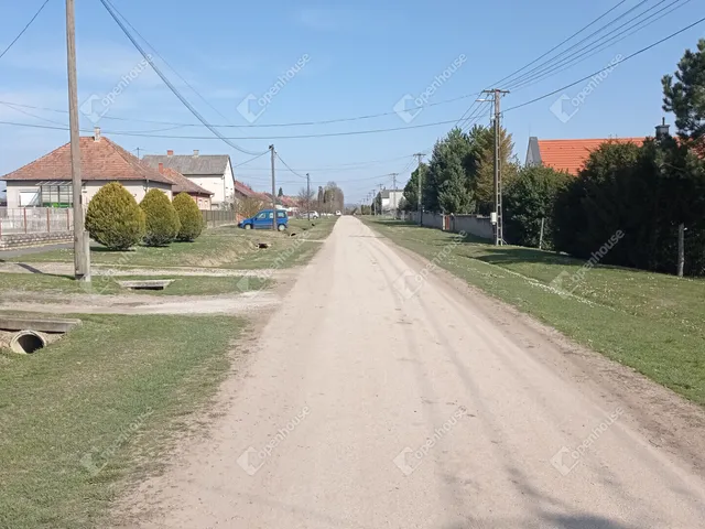 Eladó telek Pölöske 3056 nm