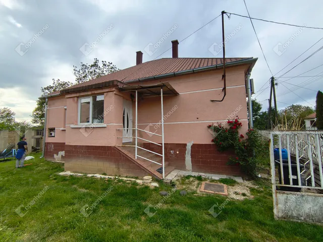 Eladó ház Gersekarát 104 nm