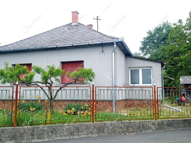 Eladó ház Csonkahegyhát 75 nm