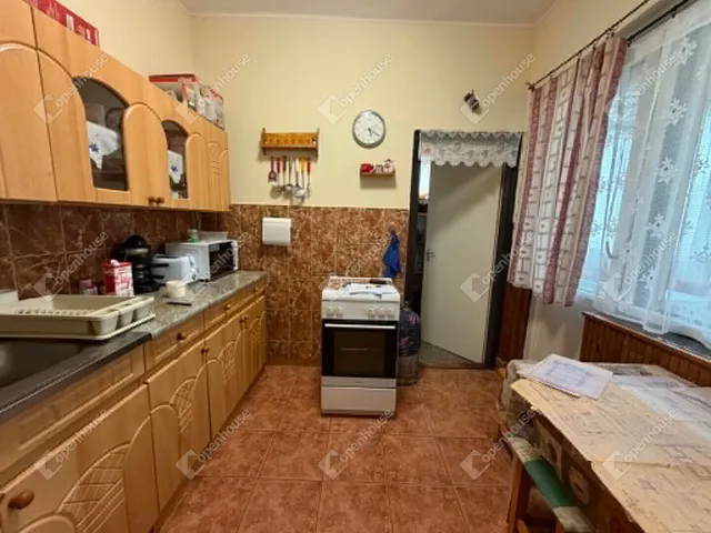 Eladó ház Sárhida 75 nm