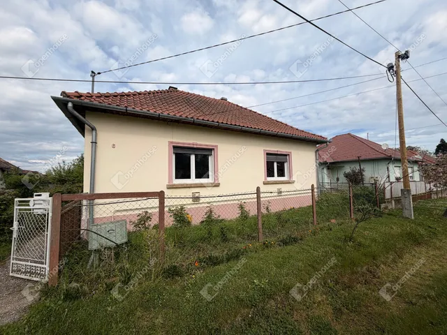 Eladó ház Rédics 104 nm
