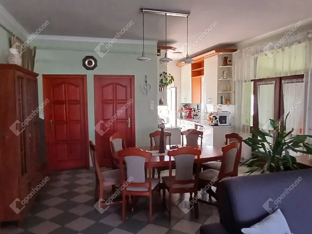Eladó ház Zalaegerszeg 180 nm