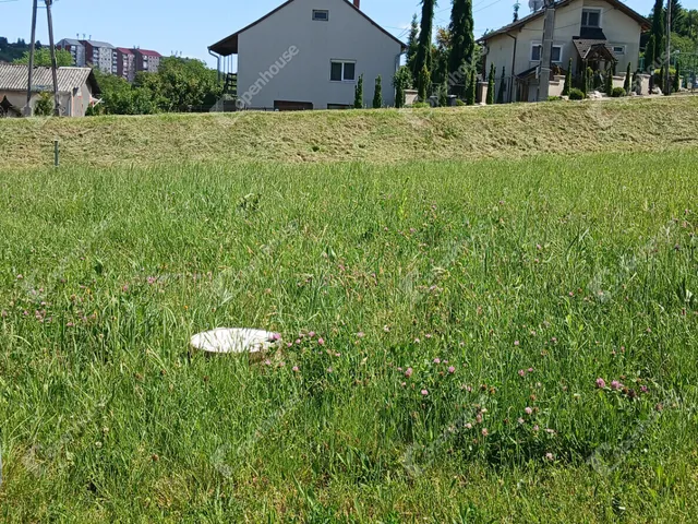 Eladó telek Zalaegerszeg 1734 nm