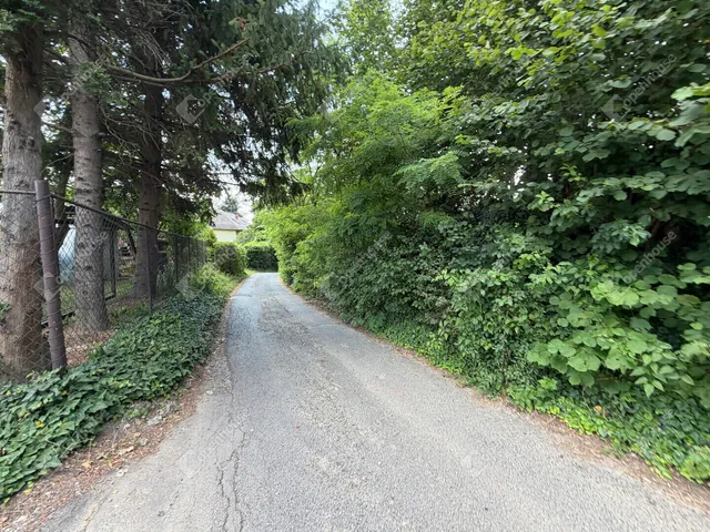 Eladó telek Zalaegerszeg 1183 nm