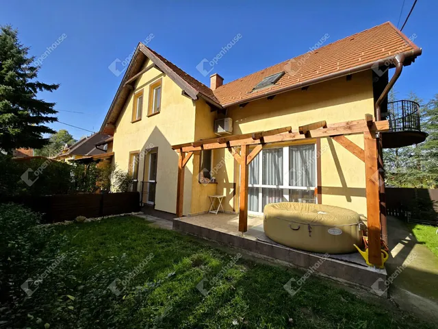 Eladó ház Kehidakustány 240 nm