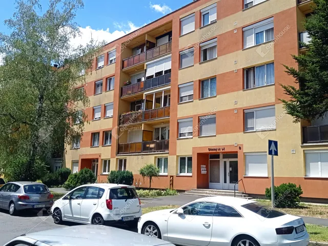 Eladó lakás Zalaegerszeg, Landorhegy 58 nm
