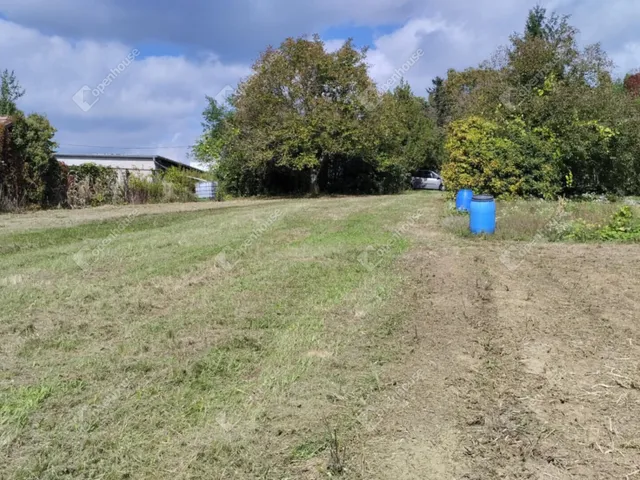 Eladó telek Zalaegerszeg 4019 nm