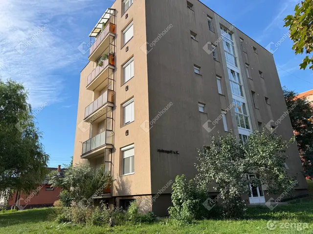 Eladó lakás Zalaegerszeg, Kertváros 53 nm