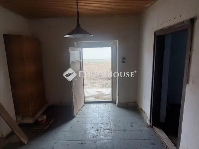 Eladó ház Tass 50 nm