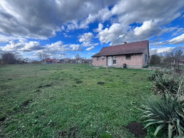 Eladó ház Előszállás 65 nm